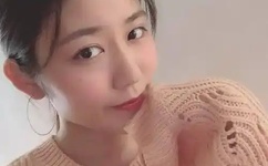 在办公室少妇做爰